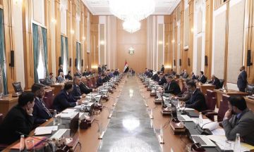 رئيس الوزراء يترأس اجتماع الهيأة العليا للتنسيق بين المحافظات