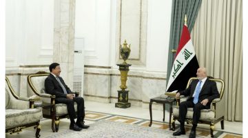 رئيس الجمهورية لمحافظ البنك المركزي: ضرورة تعزيز قوة الدينار العراقي