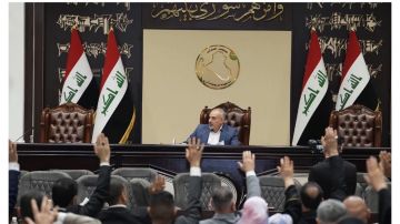 البرلمان يوجه اللجنة المالية لإعداد مقترح لإنصاف أصحاب العقود المتوقفة رواتبهم لعام 2026 وإعادتها