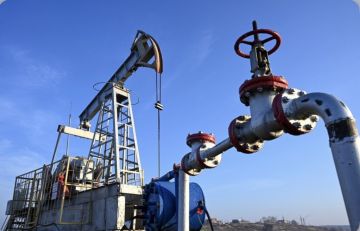 اسعار النفط تتراجع وسط تجدد التفاؤل بشأن المفاوضات الاميركية الايرانية