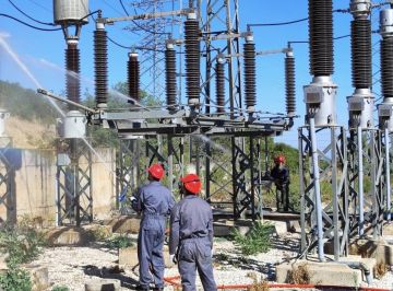 الكهرباء: استقرار منظومة الطاقة وتحضيرات مكثفة لذروة الأحمال الصيفية