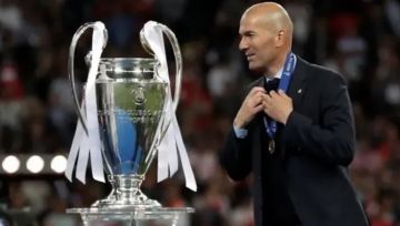 مكالمة سرية بين زيدان وبيريز للعودة إلى ريال مدريد
