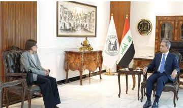 القاضي زيدان يبحث مع رئيس لجنة الصليب الأحمر متابعة الملفات الإنسانية والقانونية