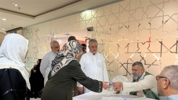 بموافقة رئيس الوزراء.. بعثة الحج تمنح هدية مالية للحجاج للسنة الخامسة على التوالي بموافقة رئيس الوزراء.. بعثة الحج تمنح هدية مالية للحجاج للسنة الخامسة على التوالي