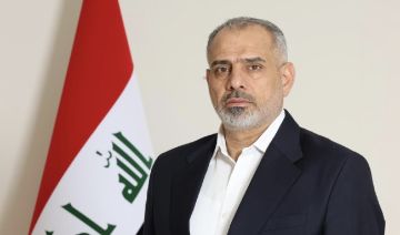 فيحان يهنئ يونس محمود بفوزه برئاسة اتحاد الكرة ويؤكد دعم البرلمان للحركة الرياضية فيحان يهنئ يونس محمود بفوزه برئاسة اتحاد الكرة ويؤكد دعم البرلمان للحركة الرياضية