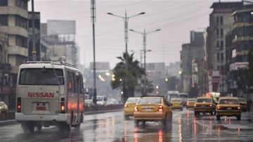 أمطار دون توقف والحرارة تفاجئ العراقيين