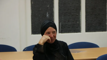 زوهار ريغيف الإسرائيلية التي اعتنقت الإسلام وساندت غزة زوهار ريغيف الإسرائيلية التي اعتنقت الإسلام وساندت غزة