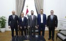 رئيس الوزراء يؤكد دعم العتبة العلوية المقدسة التي تستقبل سنويا ملايين الزوار من داخل وخارج العراق