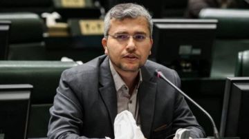إيران: القوات المسلحة تستعد للرد الساحق على إسرائيل إيران: القوات المسلحة تستعد للرد الساحق على إسرائيل