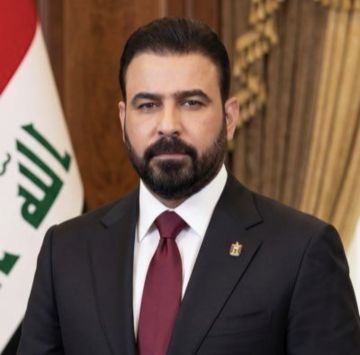 رئيس الوزراء يتلقى رسالة تهنئة من الوزير الأول في الجزائر