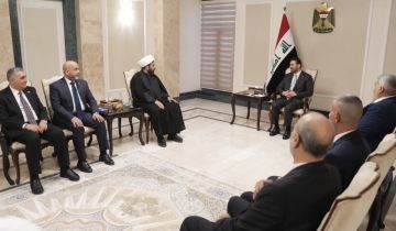 رئيس الوزراء يثني على جهود هيئة الحج والمستوى المتميز من الخدمات المقدمة إلى الحجاج العراقيين رئيس الوزراء يثني على جهود هيئة الحج والمستوى المتميز من الخدمات المقدمة إلى الحجاج العراقيين