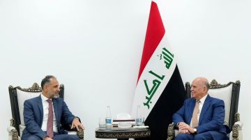 بغداد ولندن يبحثان المستجدات المتعلقة بأمن الملاحة في مضيق هرمز بغداد ولندن يبحثان المستجدات المتعلقة بأمن الملاحة في مضيق هرمز