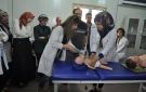 أطباء بلا عيادات وصيادلة بلا صيدليات.. أزمة خريجي المجموعات الطبية تتفاقم