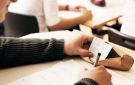 من الرسوب إلى الإحالة للقضاء.. التعليم تغير عقوبة الغش في الامتحانات - iq