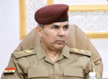 الفريق سعد معن يوضح المهمة الأساسية لمكتب القائد العام للقوات المسلحة الفريق سعد معن يوضح المهمة الأساسية لمكتب القائد العام للقوات المسلحة