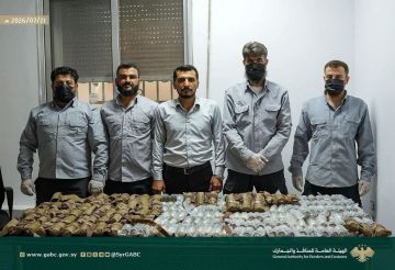 سوريا.. ضبط شحنة سرية من القنابل في طريقها إلى لبنان (فيديو صور) سوريا.. ضبط شحنة سرية من القنابل في طريقها إلى لبنان (فيديو صور)