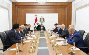 رئيس مجلس الوزراء يوجه بإعداد نماذج متقدمة للنهوض بقطاع النفط العراقي