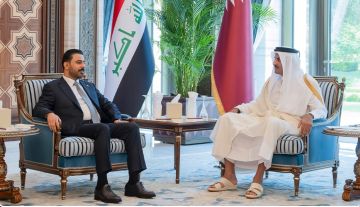 أمير قطر ورئيس وزراء العراق يؤكدان ضرورة ضمان حرية الملاحة في هرمز والتزام كافة الأطراف بالحوار أمير قطر ورئيس وزراء العراق يؤكدان ضرورة ضمان حرية الملاحة في هرمز والتزام كافة الأطراف بالحوار