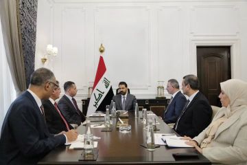 رئيس الوزراء يوجه بتنسيق جهود أجهزة الرقابة وجهات إنفاذ القانون في تعقب جرائم الفساد رئيس الوزراء يوجه بتنسيق جهود أجهزة الرقابة وجهات إنفاذ القانون في تعقب جرائم الفساد