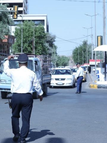 المرور تصدر إرشادات لسائقي المركبات للحد من الحرائق تزامنا مع ارتفاع درجات الحرارة المرور تصدر إرشادات لسائقي المركبات للحد من الحرائق تزامنا مع ارتفاع درجات الحرارة