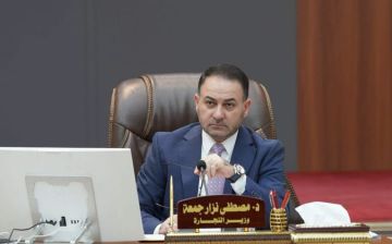 وزير التجارة يوجه بإطلاق قنوات رسمية لاستقبال البلاغات المتعلقة بحالات الفساد وزير التجارة يوجه بإطلاق قنوات رسمية لاستقبال البلاغات المتعلقة بحالات الفساد