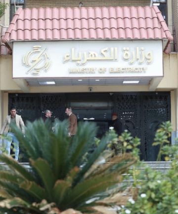 الكهرباء: إلغاء الاستثناءات وقطع التجهيز للمؤسسات المتخلفة عن سداد الأجور الكهرباء: إلغاء الاستثناءات وقطع التجهيز للمؤسسات المتخلفة عن سداد الأجور