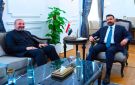 رئيس الوزراء يبحث مع السفير الإيراني تطوير العلاقات الثنائية وسبل تعزيز التعاون المشترك