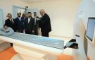 رئيس مجلس الوزراء السيد علي فالح الزيدي يفتتح مركز الرحمن للرنين والمفراس الحلزوني في مستشفى ابن البيطار، بنظام إلكتروني متطور، ويوجه بجعل خدماته مجانية - iq