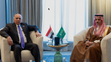 أول لقاء عراقي سعودي منذ الضربات على العراق أول لقاء عراقي سعودي منذ الضربات على العراق