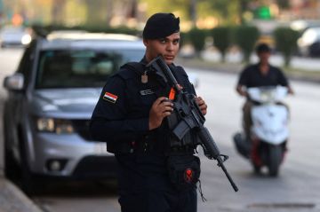 بغداد تضبط خلية مسلحة تخطط لهجمات خارج العراق بغداد تضبط خلية مسلحة تخطط لهجمات خارج العراق