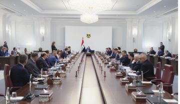 مجلس الوزراء يعقد جلسته الاعتيادية برئاسة الزيدي مجلس الوزراء يعقد جلسته الاعتيادية برئاسة الزيدي