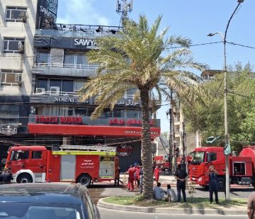 الداخلية: 10 فرق إطفاء وإنقاذ شاركت في إخماد حريق الكرادة الداخلية: 10 فرق إطفاء وإنقاذ شاركت في إخماد حريق الكرادة