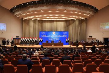 العراق.. كتلة الصادقون النيابية تطلق سلسلة إجراءات بعد استهداف مقرات هيئة الحشد الشعبي (وثائق) العراق.. كتلة الصادقون النيابية تطلق سلسلة إجراءات بعد استهداف مقرات هيئة الحشد الشعبي (وثائق)