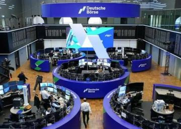 الأسهم الأوروبية تتراجع مع زيادة توقعات تثبيت الفائدة الأسهم الأوروبية تتراجع مع زيادة توقعات تثبيت الفائدة