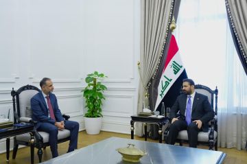 السفير البريطاني يتهم فصائل عراقية بتهديد دول الجوار السفير البريطاني يتهم فصائل عراقية بتهديد دول الجوار