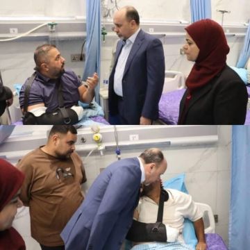 أمين بغداد يتفقد المصابين إثر الاعتداء الدورة ويتكفل شخصيا بتكاليف علاجهم أمين بغداد يتفقد المصابين إثر الاعتداء الدورة ويتكفل شخصيا بتكاليف علاجهم