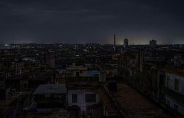 انقطاع تام للكهرباء على المستوى الوطني في كوبا انقطاع تام للكهرباء على المستوى الوطني في كوبا