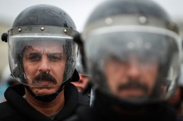 العراق.. تفكيك 14 شبكة لتجارة المخدرات في البصرة العراق.. تفكيك 14 شبكة لتجارة المخدرات في البصرة