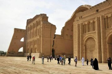 الثقافة تكشف خطة لتأهيل مواقع أثرية وتسهيل منح سمات الدخول لتنشيط السياحة الثقافة تكشف خطة لتأهيل مواقع أثرية وتسهيل منح سمات الدخول لتنشيط السياحة