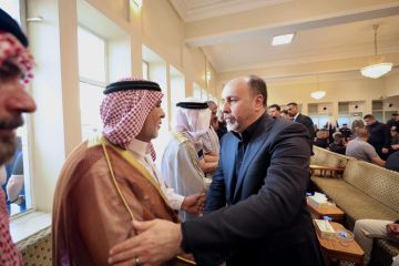 أمين بغداد يوجه بمتابعة احتياجات عائلتي شهيدي حادثة الدورة أمين بغداد يوجه بمتابعة احتياجات عائلتي شهيدي حادثة الدورة