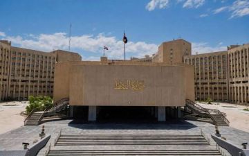 العراق ينفي تصدير النفط عبر السكك الحديدية إلى إيران ثم تركيا العراق ينفي تصدير النفط عبر السكك الحديدية إلى إيران ثم تركيا