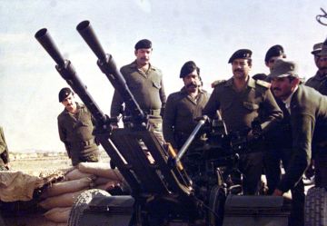 ابنة صدام حسين تنشر فيديو لوالدها وحشود من العراقيين بذكرى 8 أغسطس ابنة صدام حسين تنشر فيديو لوالدها وحشود من العراقيين بذكرى 8 أغسطس