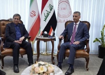 محافظ البنك المركزي يبحث مع نظيره الإيراني آلية تسوية المستحقات المالية وتنظيم التبادلات التجارية محافظ البنك المركزي يبحث مع نظيره الإيراني آلية تسوية المستحقات المالية وتنظيم التبادلات التجارية