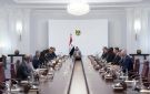 رئيس الوزراء يستضيف رئيس وأعضاء اللجنة المالية النيابية لبحث السياسات المالية والاقتصادية - iq