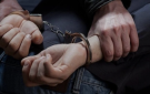 أوامر قبـض واستقدام بحـــق (34) متهــما بالاستيــلاء على عقارين في الأنبار