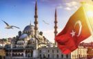 السياح العراقيون يحلون في المركز الثالث ضمن قائمة الجنسيات الأكثر زيارة لتركيا خلال الشهر الماضي.