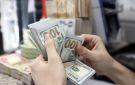 أسعار الدولار تستقر على ارتفاع يلامس الـ155 ألف دينار عراقي