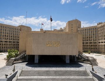 النفط: صادرات الجنوب والشمال تسجل 2.6 مليون برميل يوميا وسط تحديات مضيق هرمز النفط: صادرات الجنوب والشمال تسجل 2.6 مليون برميل يوميا وسط تحديات مضيق هرمز