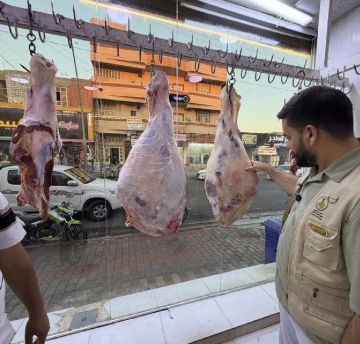 صحة الأنبار: إغلاق 3 محال وإتلاف 30 كغم من اللحوم في الرمادي صحة الأنبار: إغلاق 3 محال وإتلاف 30 كغم من اللحوم في الرمادي