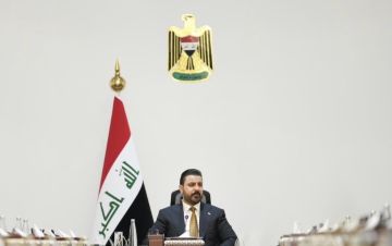 رئيس الوزراء يوجه بأن تكون قطع الأراضي السكنية ضمن مبادرة وطن مجانية بالكامل رئيس الوزراء يوجه بأن تكون قطع الأراضي السكنية ضمن مبادرة وطن مجانية بالكامل